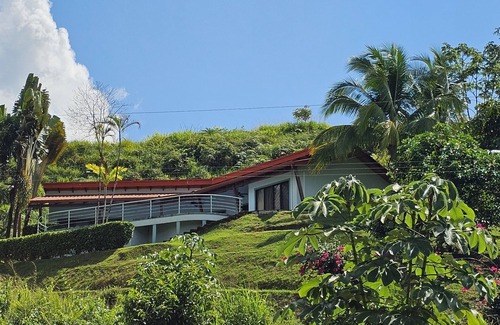 Chontales House | Luxury Mountain Home with Ocean and Rain Forest Views. Newly tiled pool!
