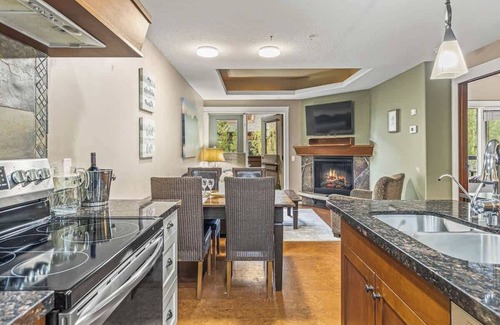 Cougar Creek Condo | Luxury Mt. Retreat DT Canmore