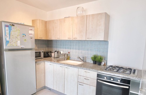 Neve Tzedek Apartment | Luxury Neve Tsedek TLV SEA VIEW 2BR 2BA w/ Terrace~POOL &GYM /PARKING-High floor
