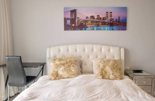 Neve Tzedek Apartment | Luxury Neve Tsedek TLV SEA VIEW 2BR 2BA w/ Terrace~POOL &GYM /PARKING-High floor