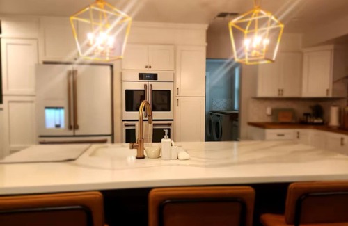 Leon Valley House | Luxury Oasis 4BR, Pool, Grill, Coffee+Snack Bar