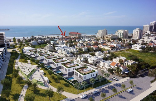 Herzliya Pituach Villa | Luxury Ocean Villa with Heated Pool