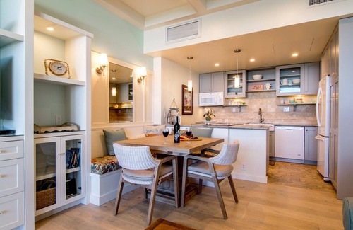 Historic Lahaina Front Street Condo | Luxury Oceanfront Condo, Steps to Sand
