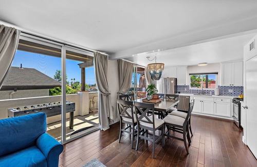 San Clemente Apartment | Luxury Oceanview 5star Stay w/Private Deck &HotTub