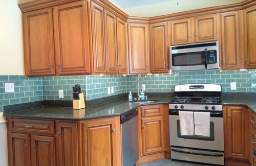 Cambridge House | Luxury on the river, steps to downtown &boat ramp!