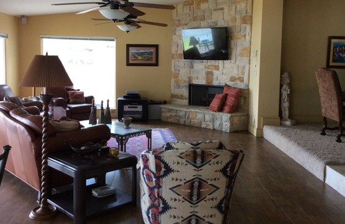 Enchanted Oaks House | Luxury Open Water Retreat designed for Fun and Relaxation.