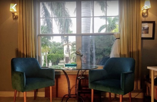 Palm Beach House | Luxury palm beach Flat.