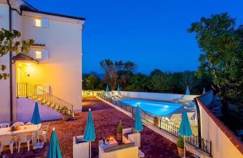 Sveti Vid Dobrinjski House | Luxury Palmer Residence Krk