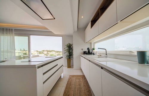 High Ridge Apartment | Luxury Penthouse with private pool and sea views, sleeps 6