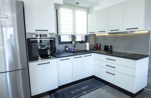 Gazi Apartment | Luxury Penthouse with Acropolis View and Jacuzzi