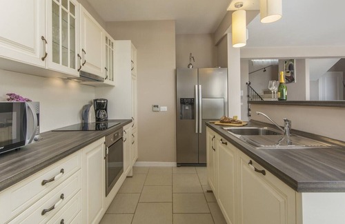 Jehnici Villa | Luxury pet-friendly 4BR villa Stella Istriana with private pool, sauna, jacuzzi in Visnjan