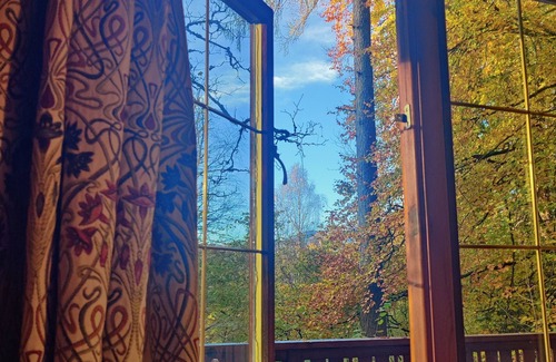 Skelwith Bridge Cabin | Luxury pine log cabin positioned within the mountains of the Lake District