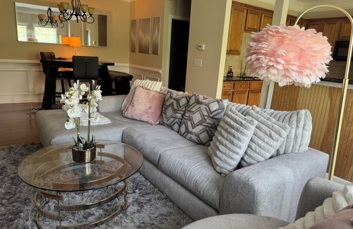 Atlanta House | Luxury Pink Cascades Oasis - Gated Community