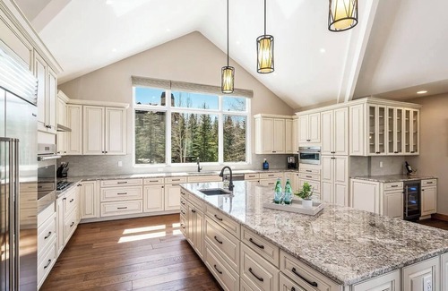Vail Villa | Luxury Platinum Vail Home, steps from Chair 20