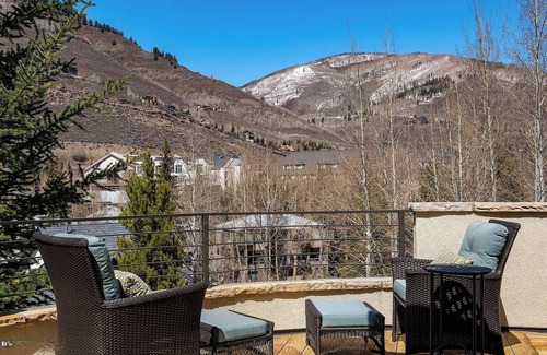 Vail Villa | Luxury Platinum Vail Home, steps from Chair 20