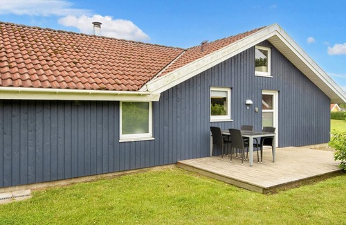 Nordborg House | Luxury Pool House near Beach - By Traum Ferienwohnungen