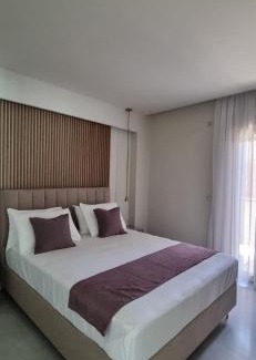 Heraklion Apartment | Luxury & Privacy at Elysian Residences Heraklion with saltwater pool