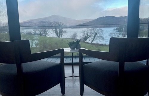 Maum House | Luxury private lake access home,close to Killarney, great hiking trails and more