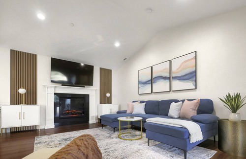 Seattle Metro Area House | Luxury, Private Owner’s Suite w/ Gym in a Shared Home