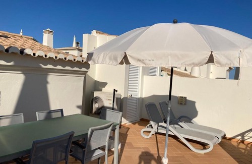 Budens Villa | Luxury private property-pool, unique sun roof, free wifi