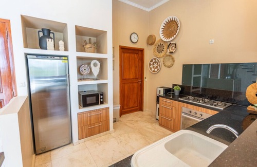 Melaya Villa | Luxury relaxing sea view villa Upperhouse