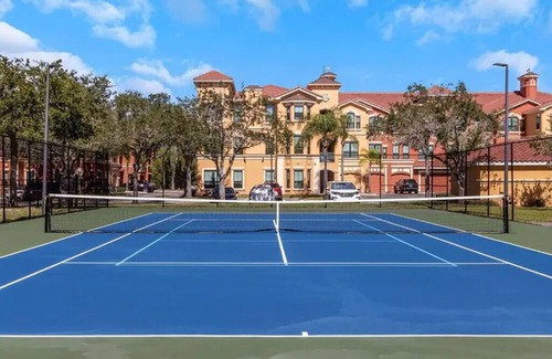 Clearwater Apartment | Luxury Resort Style Oasis