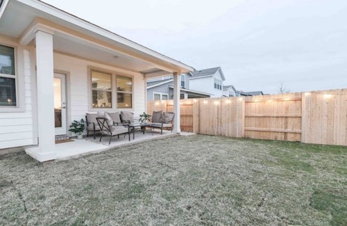 Austin House | Luxury Retreat-5 min to COTA-15min to Downtown ATX, 7 min to Airport-Concourse
