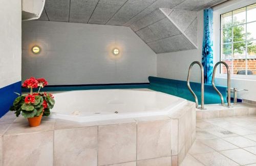 Jegum House | Luxury Retreat with Pool - By Traum Ferienwohnungen