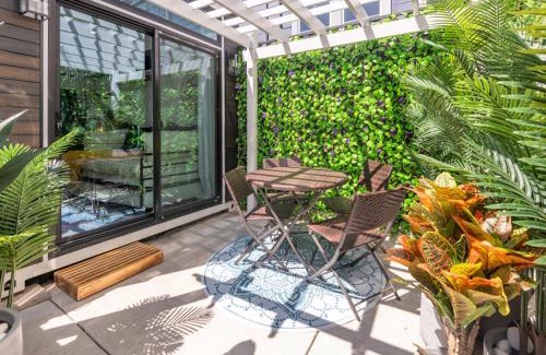 Piedmont Avenue House | Luxury Retreat with Private Au Pair Suite