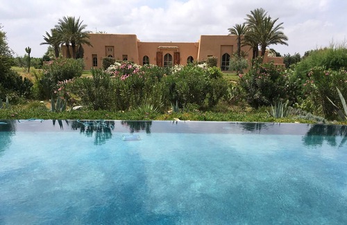 Taroudannt House | LUXURY RIAD IN THE MIDDLE OF A LARGE FLOWERED PROPERTY SPORTED IN FRONT OF THE ATLAS