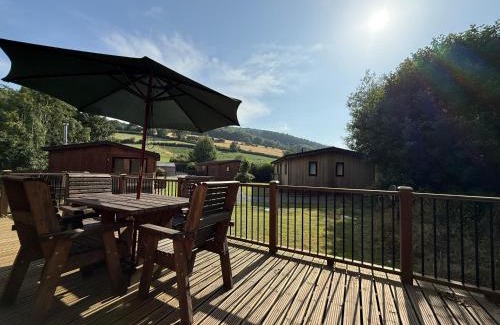 Hopton Castle House | Luxury Riverside Retreat In Picturesque Setting