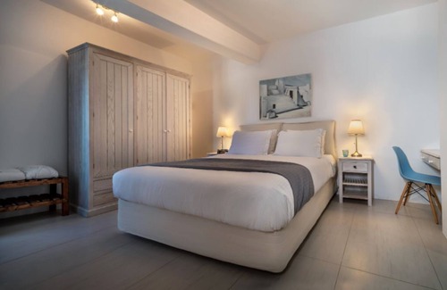 Kamari Villa | Luxury Santorini Sea View Villa 1