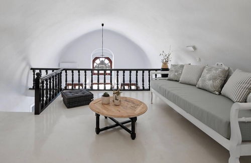 Exo Gonia Villa | Luxury Santorini Suite | Grand Suite | 2 Bedrooms | Terrace with Stunning Sea.
