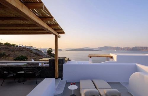 Akrotiri Villa | Luxury Santorini Villa | Villa Azure Aura | 4 Bedrooms | Private Pool &.