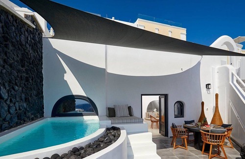 Imerovigli Villa | Luxury Santorini Villa | Villa Dolce Vita | 2 Bedrooms | Private Plunge Pool &.