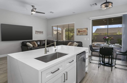 North Scottsdale House | Luxury Scottsdale “ALL NEW REMODEL” in Grayhawk.