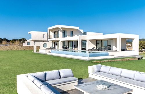 Chalikounas Villa | Luxury Seafront Villa Afroditi w/Private Beach and Direct Access , Heated pool