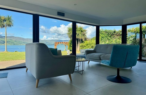 Newry House | Luxury Seaside Escapen