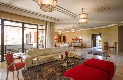 Chwiter Villa | Luxury Services In This Beautiful Villa In Marrakech