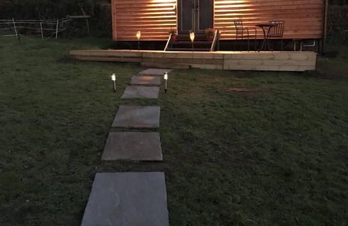 St Davids Apartment | Luxury Shepherds Hut in the Heart of St Davids.