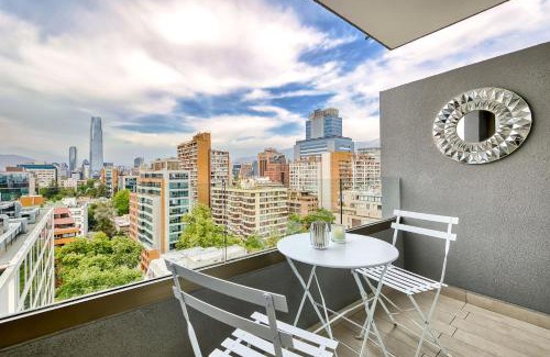Santiago Apartment | Luxury Silver 3D Parking & Wifi