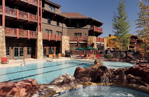 Aspen House | Luxury ski-in/ski-out Ritz-Carlton 2BR Condo at Aspen Highlands