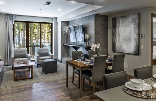 Breckenridge Condo | Luxury Ski In Ski Out Condo at Base of Peak 8 Breckenridge