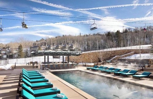 Snowmass Village Apartment | Luxury Ski-In/Out Studio in Snowmass Base Village with World-Class Amenities