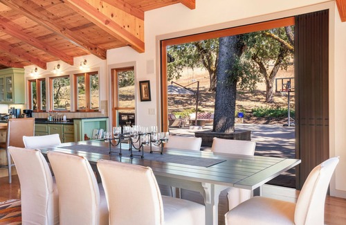 Geyserville House | Luxury Sonoma Hilltop Estate with Pool and Views