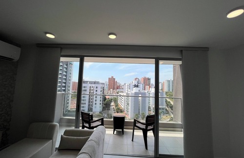 Riomar Apartment | Luxury Spacious 3-bedroom apartment with WiFi, AC in vibrant Barranquilla