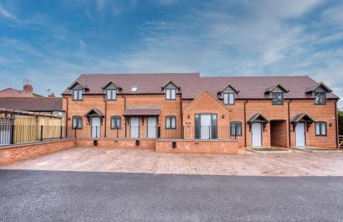 Priors Marston Apartment | Luxury Stockton Studio Rooms, Free WiFi & Parking