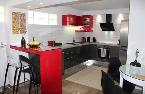 Panorama Apartment | Luxury studio fully equipped with a private garden quietly situated