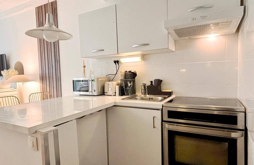 Petite-France Apartment | Luxury studio in the heart of town