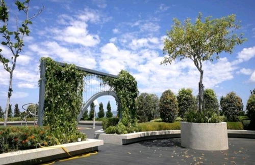 Downtown Kota Kinabalu Condo | Luxury Suite/2-8 pax/City Area/Infinity Pool with MAJESTIC Sunset View